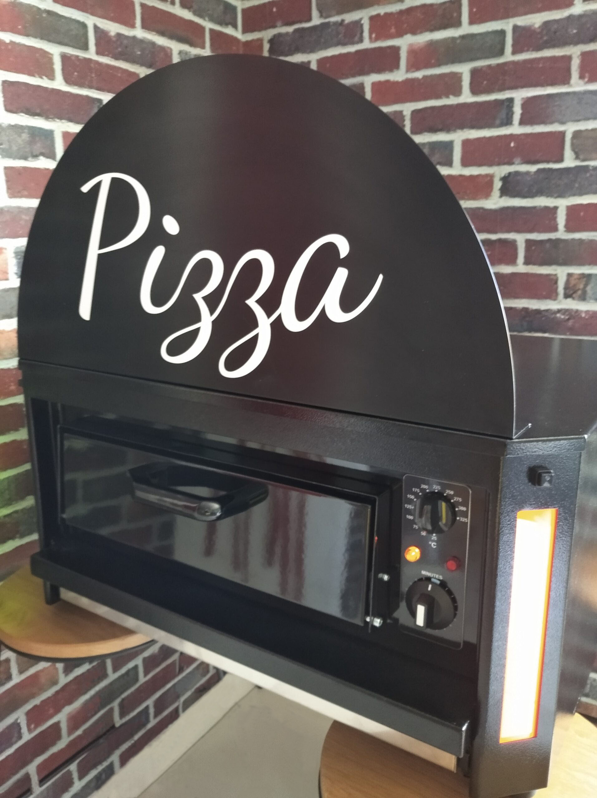 four à pizza